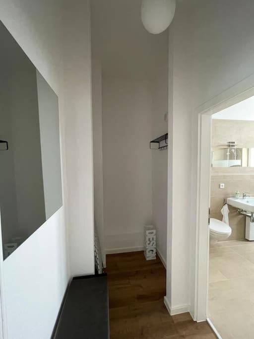 Lucky Stays Ls10 - Vollausstattung - Zentrum - Aufzug - Grosse Kueche - 2 Zimmer - Smart-Tv Maagdenburg Buitenkant foto